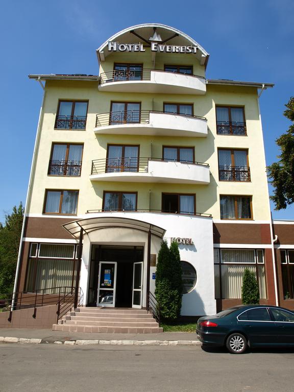 Hotel Everest Târgu-Mureş Extérieur photo