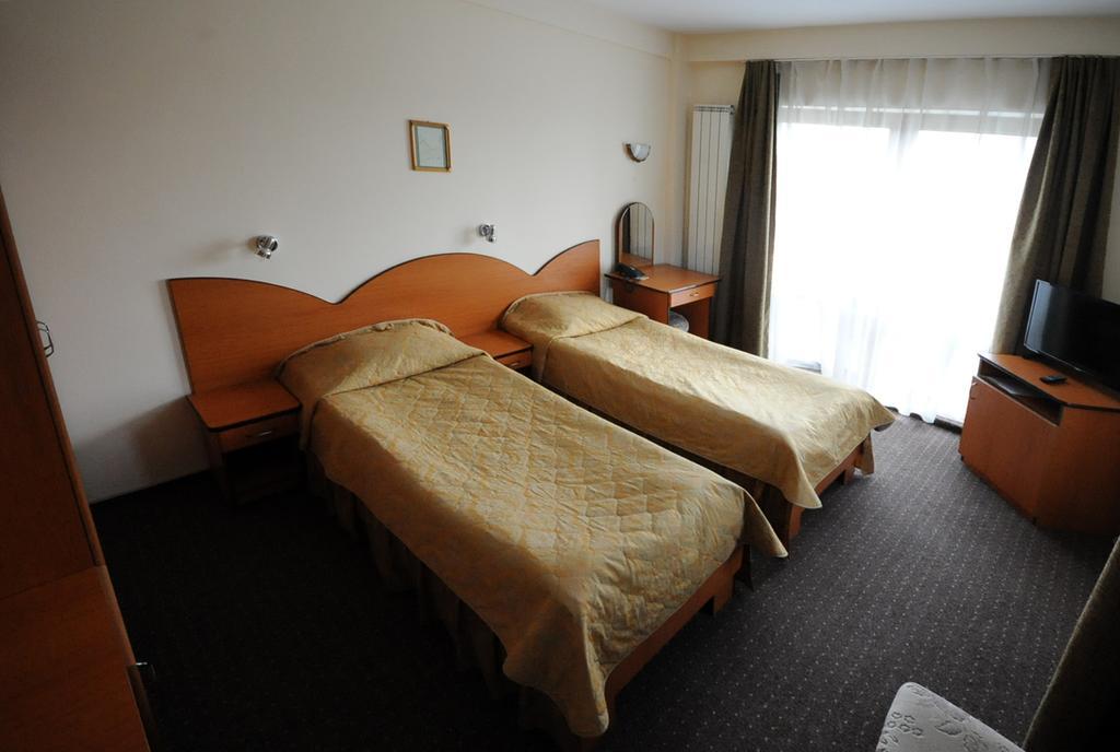 Hotel Everest Târgu-Mureş Extérieur photo