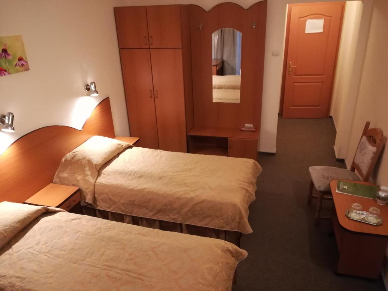 Hotel Everest Târgu-Mureş Extérieur photo
